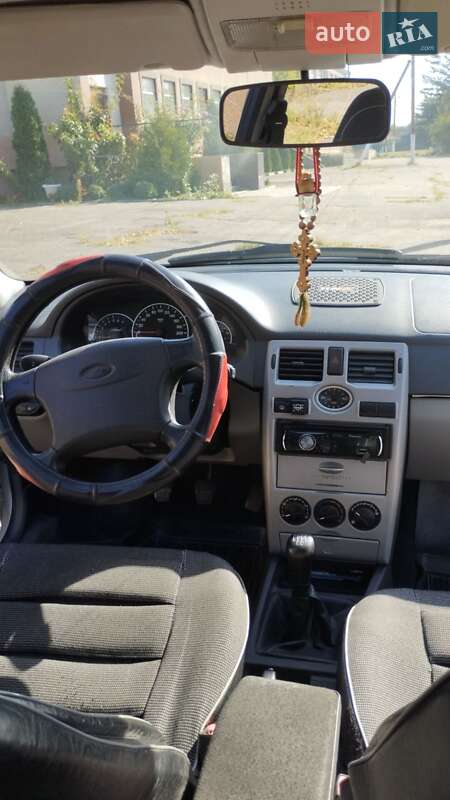 Седан ВАЗ / Lada 2170 Priora 2010 в Красилові фото 19 Седан ВАЗ / Lada 2170 Priora 2010 в Красилові