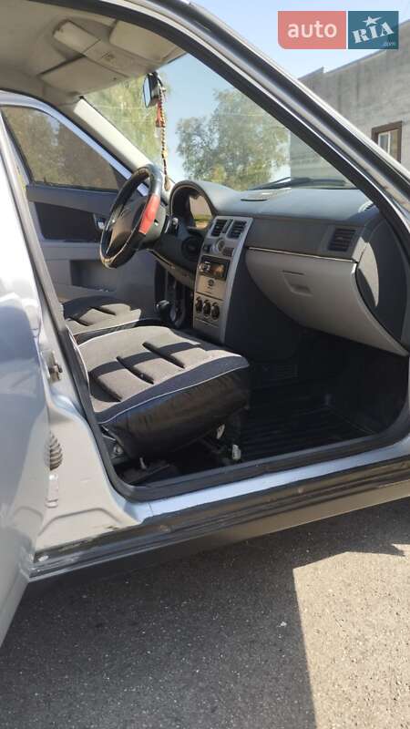 Седан ВАЗ / Lada 2170 Priora 2010 в Красилові фото 29 Седан ВАЗ / Lada 2170 Priora 2010 в Красилові