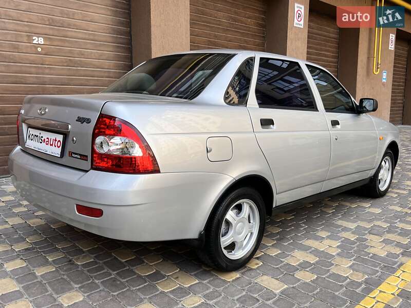 Седан ВАЗ / Lada 2170 Priora 2008 в Виннице