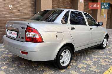 Седан ВАЗ 2170 Priora 2008 в 
