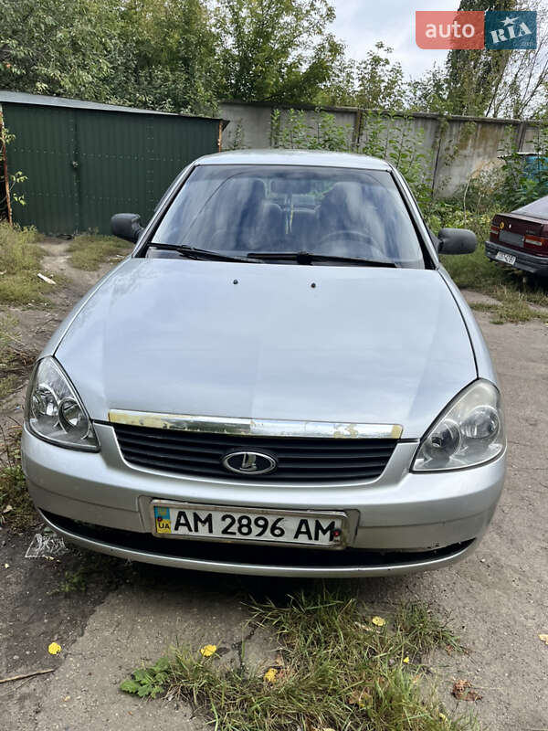 Седан ВАЗ / Lada 2170 Priora 2007 в Бердичеве фото 2 Седан ВАЗ / Lada 2170 Priora 2007 в Бердичеве