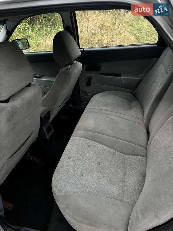 Седан ВАЗ / Lada 2170 Priora 2007 в Бердичеве фото 5 Седан ВАЗ / Lada 2170 Priora 2007 в Бердичеве