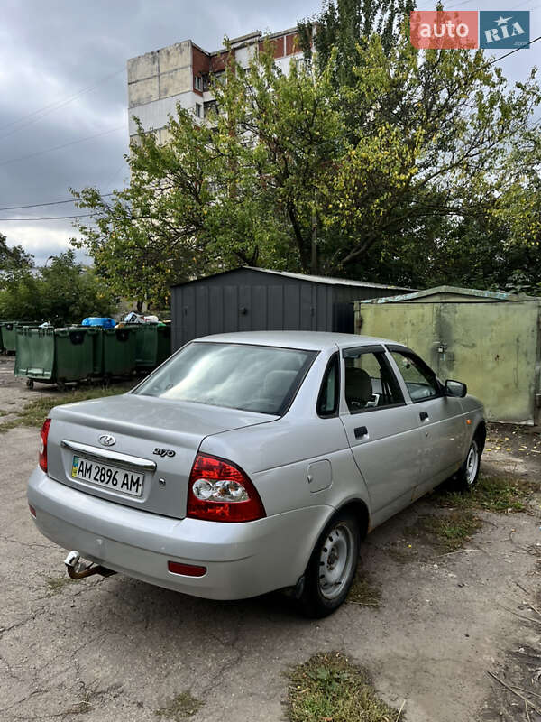 Седан ВАЗ / Lada 2170 Priora 2007 в Бердичеве фото 7 Седан ВАЗ / Lada 2170 Priora 2007 в Бердичеве