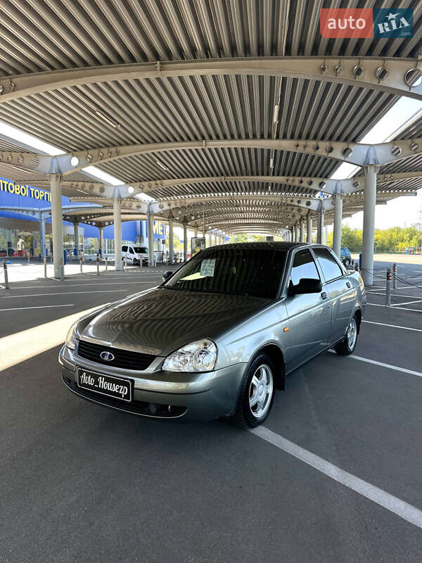 Седан ВАЗ / Lada 2170 Priora 2008 в Запорожье