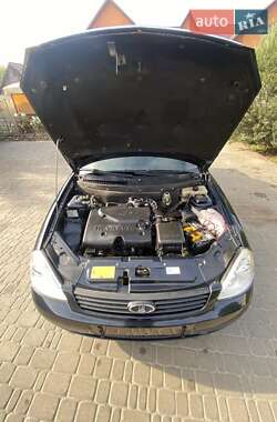 Седан ВАЗ 2170 Priora 2008 в 
