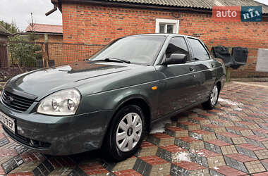 Седан ВАЗ 2170 Priora 2011 в  фото 2 Седан ВАЗ 2170 Priora 2011 в