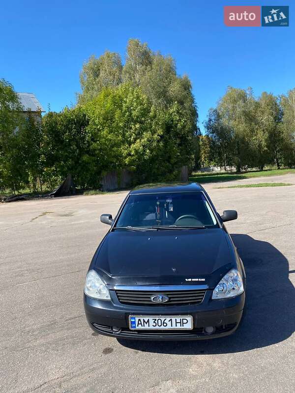 Седан ВАЗ / Lada 2170 Priora 2008 в Емильчине фото 8 Седан ВАЗ / Lada 2170 Priora 2008 в Емильчине