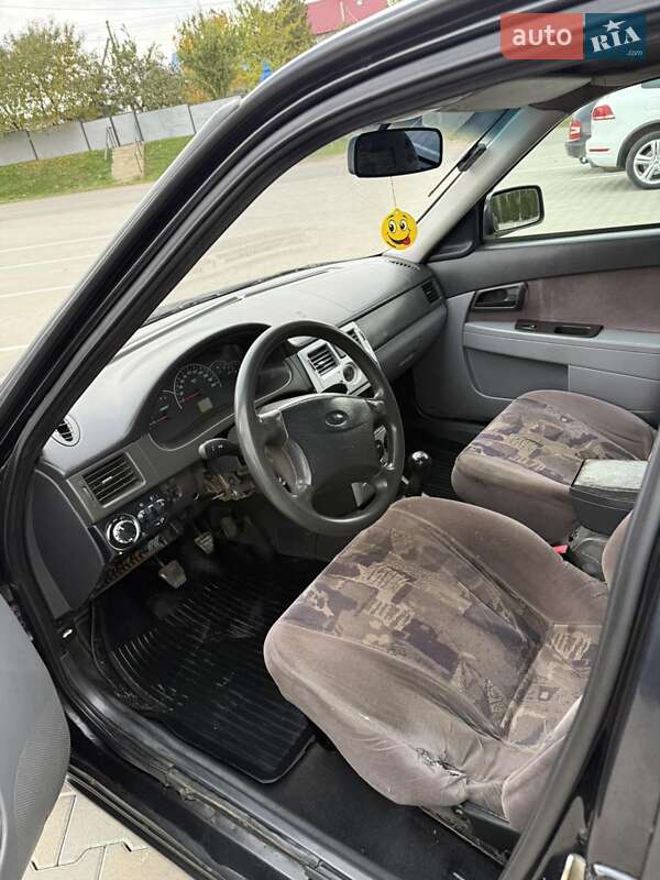 Седан ВАЗ / Lada 2170 Priora 2008 в Черновцах фото 2 Седан ВАЗ / Lada 2170 Priora 2008 в Черновцах