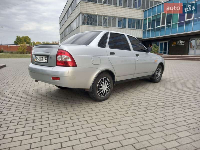 Седан ВАЗ / Lada 2170 Priora 2010 в Днепре