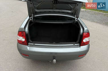 Седан ВАЗ / Lada 2170 Priora 2008 в  фото 12 Седан ВАЗ / Lada 2170 Priora 2008 в