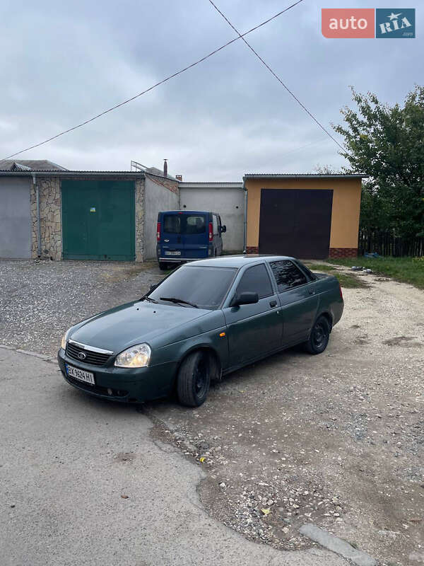 Седан ВАЗ / Lada 2170 Priora 2009 в Волочиске фото Седан ВАЗ / Lada 2170 Priora 2009 в Волочиске