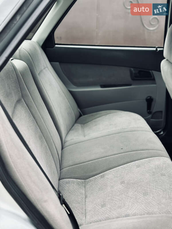 Седан ВАЗ / Lada 2170 Priora 2007 в Запорожье