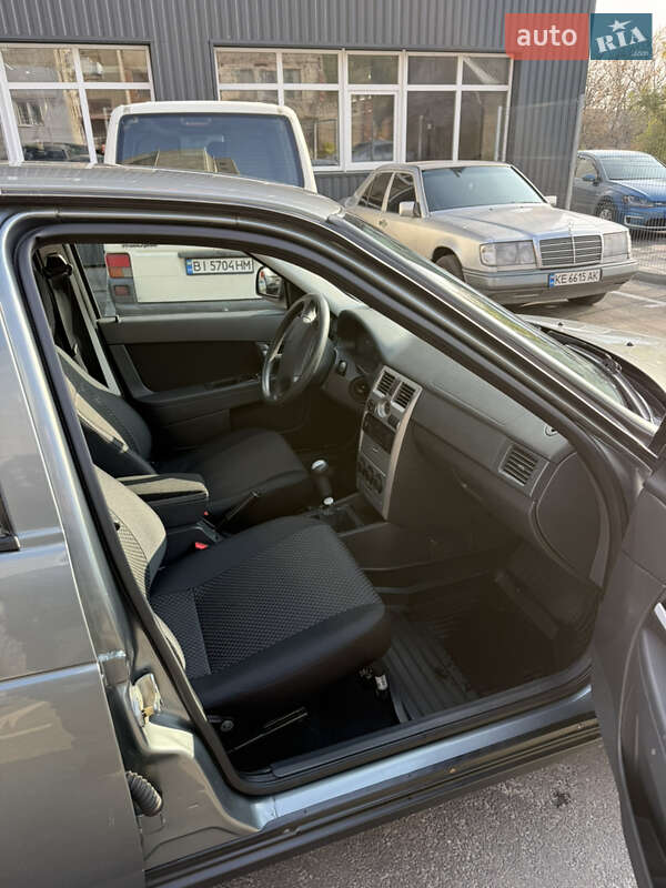 Седан ВАЗ / Lada 2170 Priora 2011 в Харкові фото 18 Седан ВАЗ / Lada 2170 Priora 2011 в Харкові