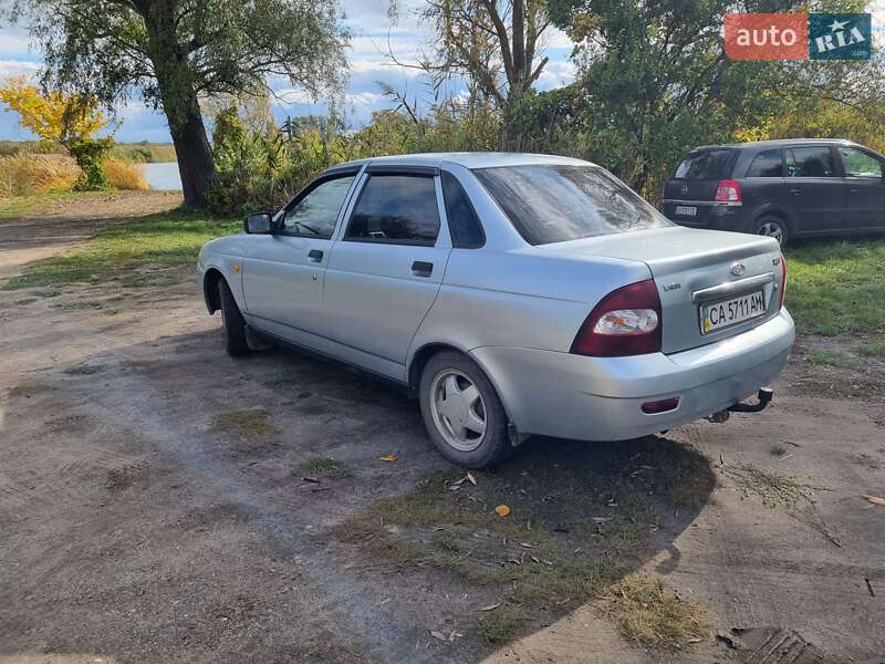 Седан ВАЗ / Lada 2170 Priora 2007 в Смеле фото 3 Седан ВАЗ / Lada 2170 Priora 2007 в Смеле