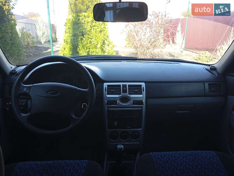 Седан ВАЗ / Lada 2170 Priora 2008 в Новомосковську