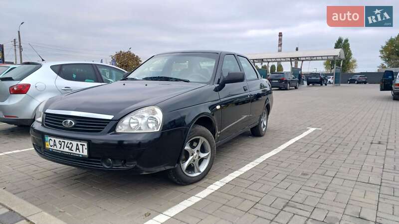 Седан ВАЗ / Lada 2170 Priora 2008 в Гельмязові