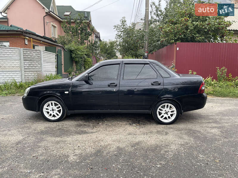 Седан ВАЗ / Lada 2170 Priora 2012 в Киеве фото 5 Седан ВАЗ / Lada 2170 Priora 2012 в Киеве
