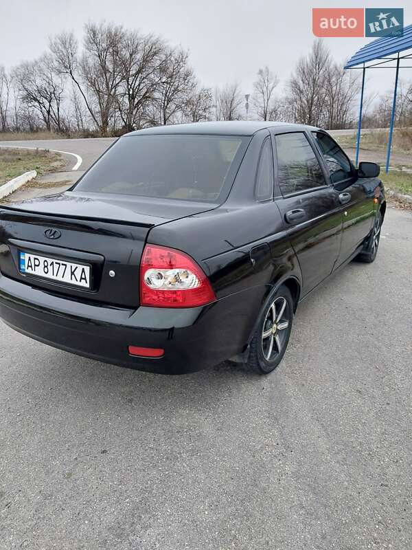 Седан ВАЗ / Lada 2170 Priora 2008 в Новониколаевке фото 3 Седан ВАЗ / Lada 2170 Priora 2008 в Новониколаевке