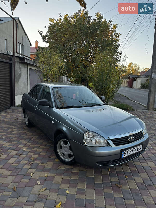 Седан ВАЗ / Lada 2170 Priora 2011 в Одесі фото 2 Седан ВАЗ / Lada 2170 Priora 2011 в Одесі