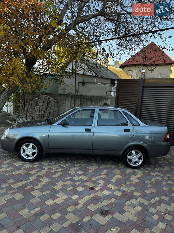 Седан ВАЗ / Lada 2170 Priora 2011 в Одесі фото 16 Седан ВАЗ / Lada 2170 Priora 2011 в Одесі