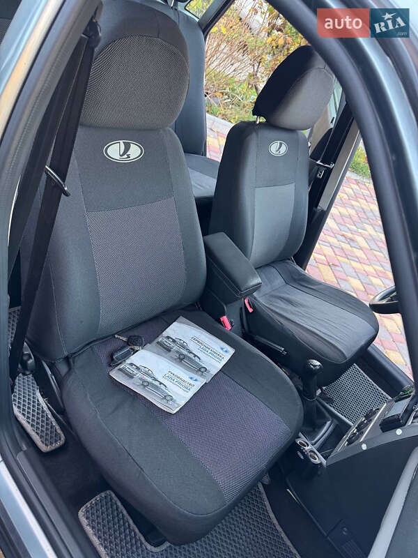 Седан ВАЗ / Lada 2170 Priora 2011 в Одесі фото 32 Седан ВАЗ / Lada 2170 Priora 2011 в Одесі