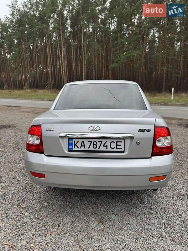 Седан ВАЗ / Lada 2170 Priora 2008 в Ирпене