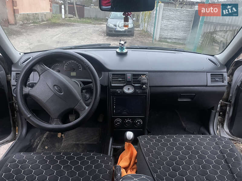 Седан ВАЗ / Lada 2170 Priora 2009 в Харкові