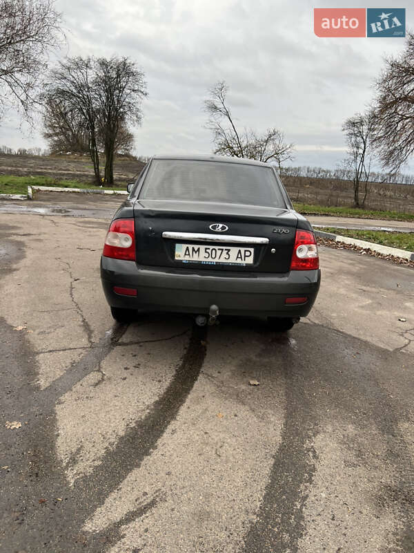 Седан ВАЗ / Lada 2170 Priora 2008 в Конотопе фото 13 Седан ВАЗ / Lada 2170 Priora 2008 в Конотопе