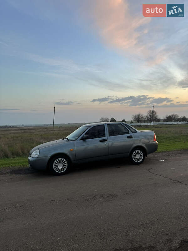 Седан ВАЗ / Lada 2170 Priora 2008 в Арцизе