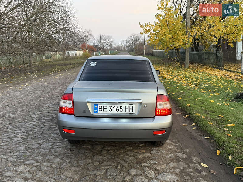 Седан ВАЗ / Lada 2170 Priora 2008 в Первомайську