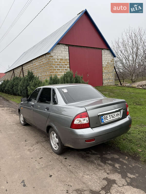 Седан ВАЗ / Lada 2170 Priora 2008 в Первомайську