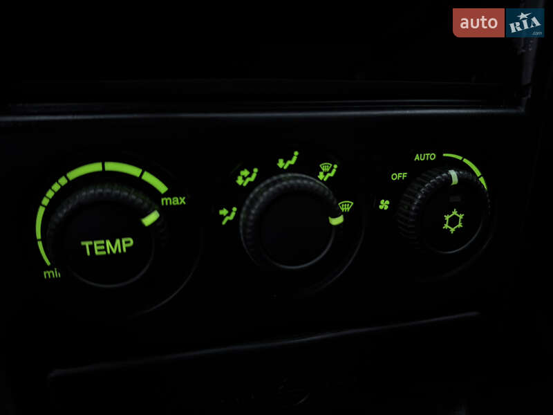 Седан ВАЗ / Lada 2170 Priora 2010 в Миколаєві