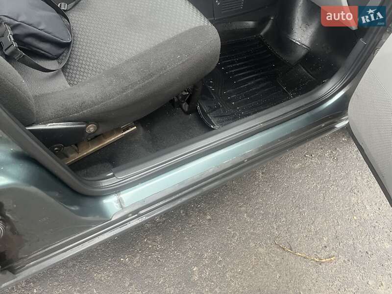 Седан ВАЗ / Lada 2170 Priora 2011 в Балаклії фото 11 Седан ВАЗ / Lada 2170 Priora 2011 в Балаклії