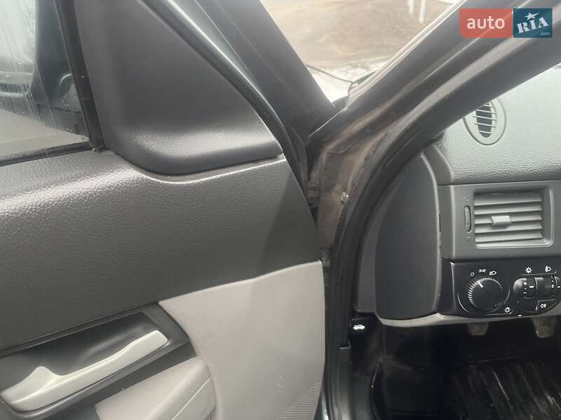 Седан ВАЗ / Lada 2170 Priora 2011 в Балаклії фото 27 Седан ВАЗ / Lada 2170 Priora 2011 в Балаклії