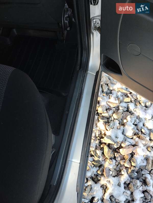 Седан ВАЗ / Lada 2170 Priora 2012 в Рівному