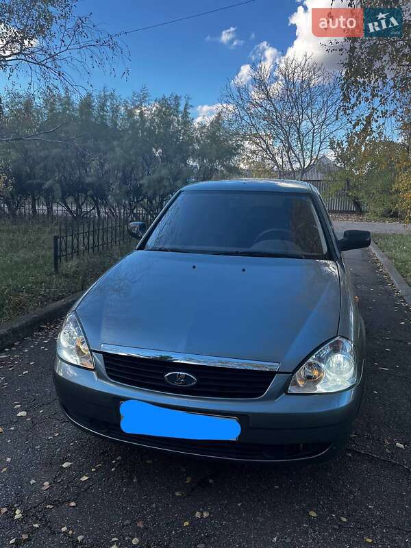 Седан ВАЗ / Lada 2170 Priora 2011 в Заводском