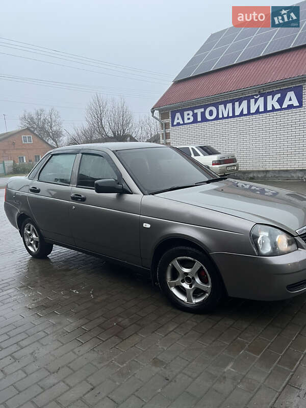 Седан ВАЗ / Lada 2170 Priora 2007 в Казатине фото 2 Седан ВАЗ / Lada 2170 Priora 2007 в Казатине