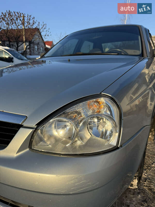 Седан ВАЗ / Lada 2170 Priora 2007 в Чернигове