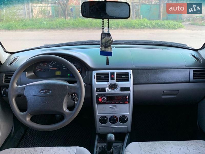 Седан ВАЗ / Lada 2170 Priora 2008 в Кривом Роге