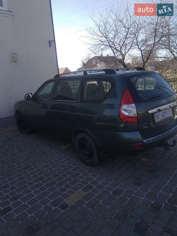 Универсал ВАЗ / Lada 2171 Priora 2009 в Сокале фото 6 Универсал ВАЗ / Lada 2171 Priora 2009 в Сокале