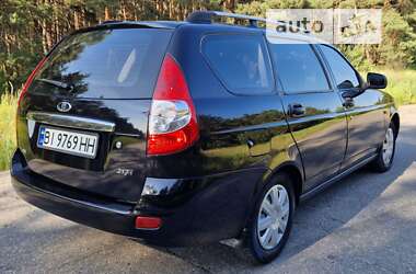 Универсал ВАЗ 2171 Priora 2012 в 
