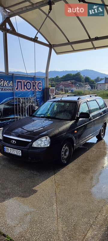 Универсал ВАЗ / Lada 2171 Priora 2012 в Сторожинце