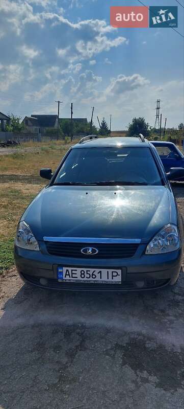 Универсал ВАЗ / Lada 2171 Priora 2010 в Кривом Роге