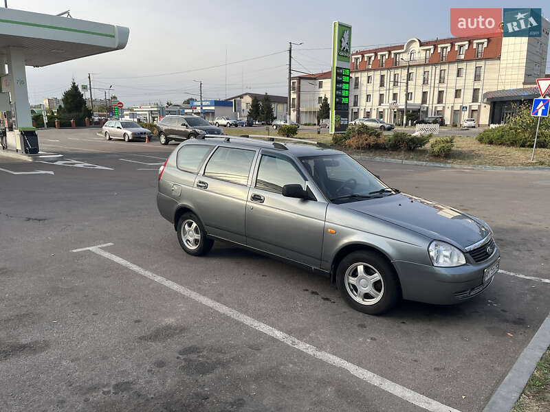 Универсал ВАЗ / Lada 2171 Priora 2011 в Житомире