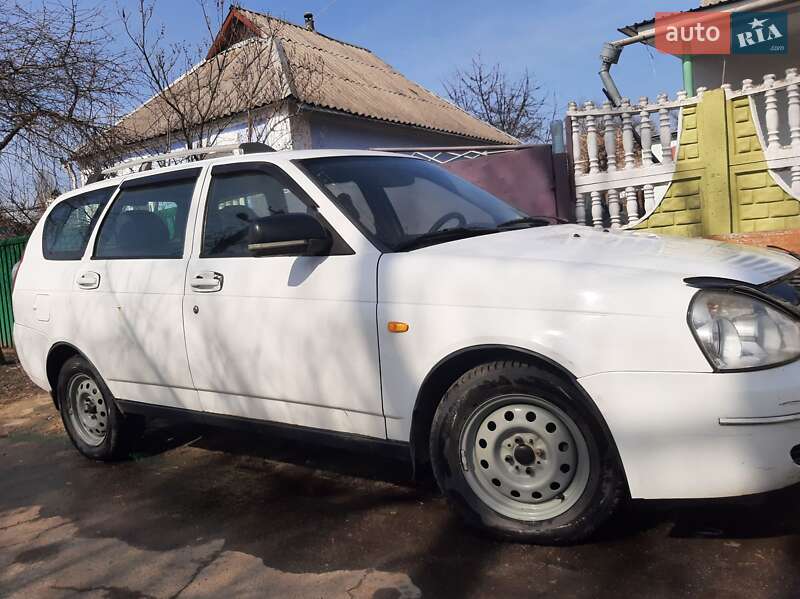 Универсал ВАЗ / Lada 2171 Priora 2009 в Киеве