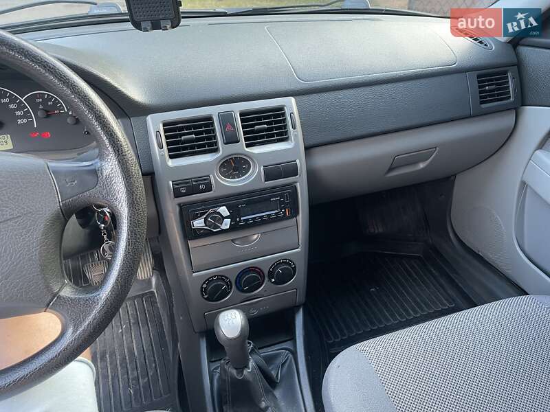 Универсал ВАЗ / Lada 2171 Priora 2012 в Ровно