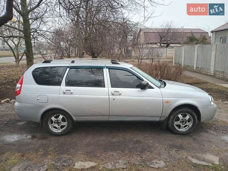 Универсал ВАЗ / Lada 2171 Priora 2011 в Харькове