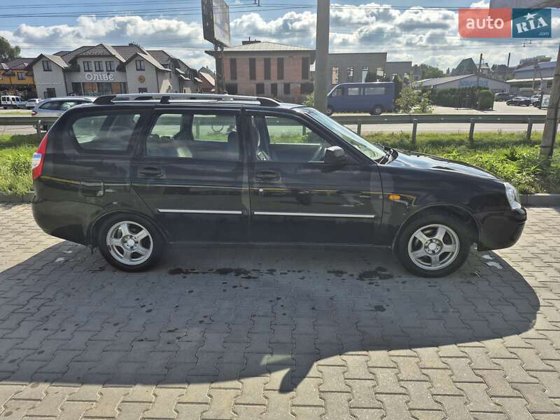 Универсал ВАЗ / Lada 2171 Priora 2012 в Луцке