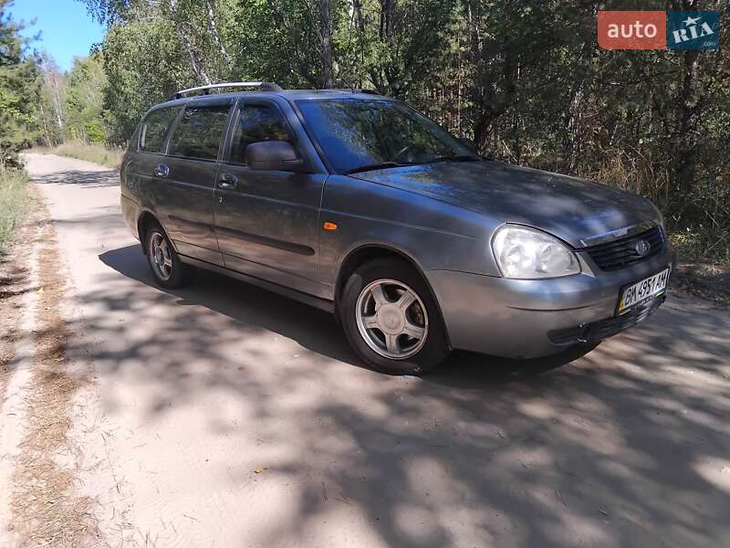 Універсал ВАЗ 2171 Priora 2011 в 