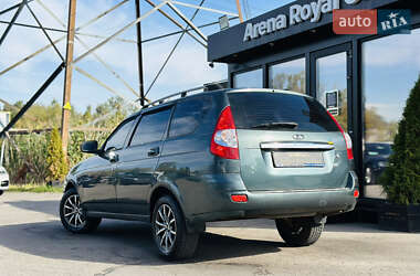 Универсал ВАЗ 2171 Priora 2011 в 